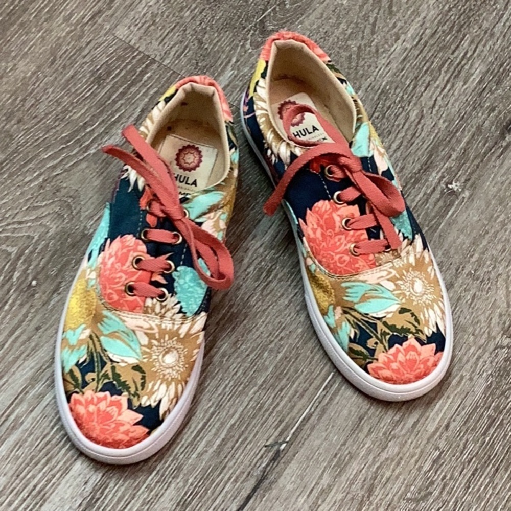 🌼 CHULA Floral Canvas Sneakers — Size 8 (USA) / 25 (MEX) - Picture 2 of 9